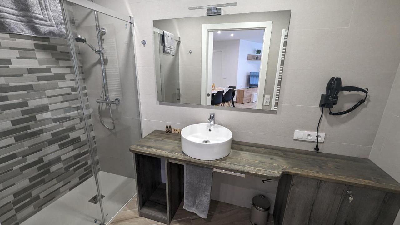 Hydros Apartment Ripoll Exterior foto