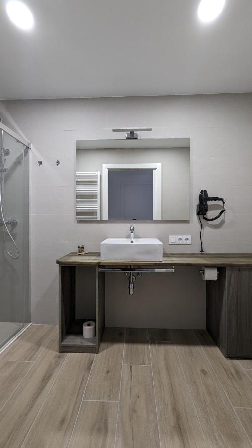 Hydros Apartment Ripoll Exterior foto